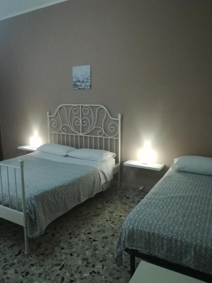 Apartment Casa Francesca Szirakúza Kültér fotó