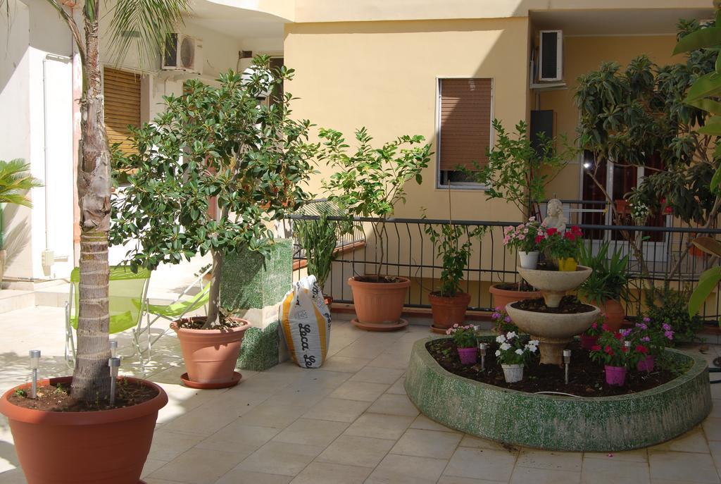 Apartment Casa Francesca Szirakúza Kültér fotó